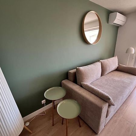 Studio Vue Mer Avec Piscine Et Terrain De Tennis Sausset-les-Pins Exteriér fotografie